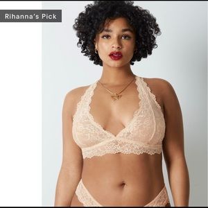 SOLD - SAVAGE X FENTY Honey Lace Bralette